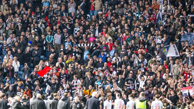 Dunfermline fans