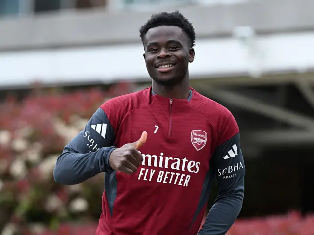 Bukayo Saka training
