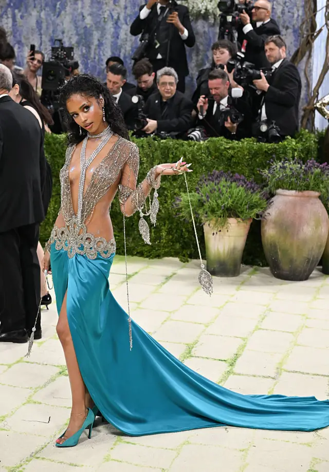 Tyla walks the red carpet