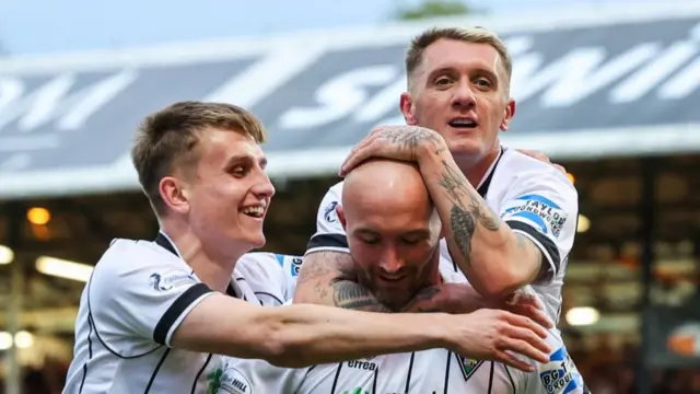 Dunfermline Athletic players celebrating