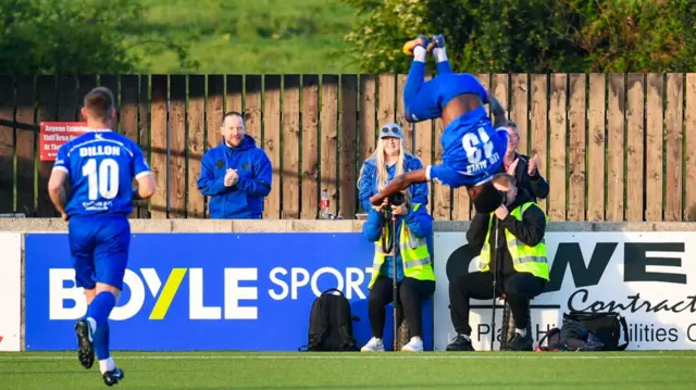 Leo Alves celebrates his goal for Dungannon Swifts