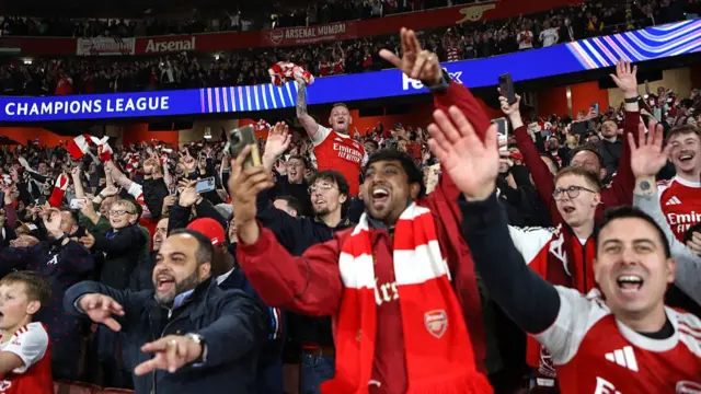 Arsenal fans celebate