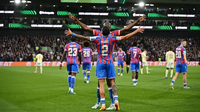 Daniel Munoz of Crystal Palace celebrates with Jean-Philippe Mateta