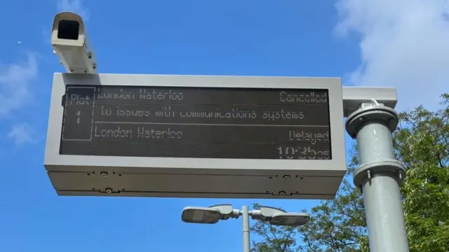An image of the screen at Barnes station showing delays