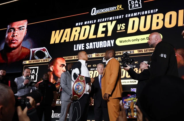 Fabio Wardley and Daniel Dubois face off