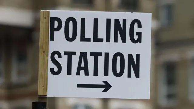 A polling station sign in London, Britain, 07 May 2026.