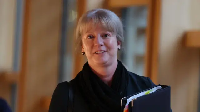 Shona Robison