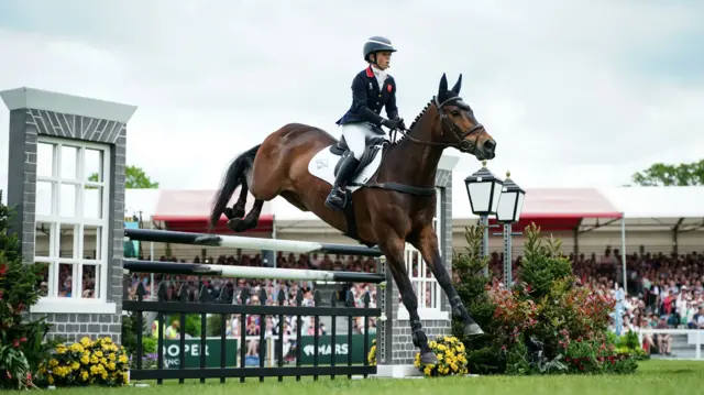 Ros Canter on Lordships Graffalo