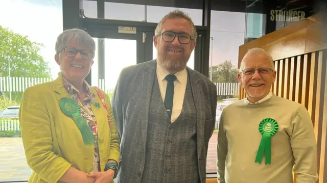 The winning candidates in Holmewood and Bierley