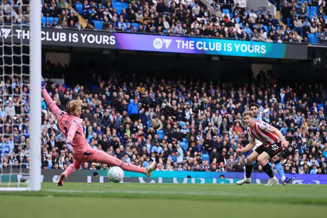 Omar Marmoush of Manchester City scores their 3rd goal