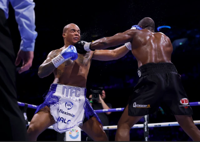 Fabio Wardley is punched by Daniel Dubois