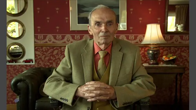 Iain Fearchar Rothach
