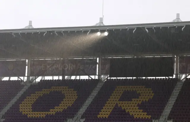 Orlando stadium rain