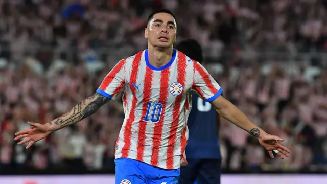Miguel Almiron of Paraguay celebrates after scoring the team's second goal during the international friendly match between Paraguay and Nicaragua at the Defensores del Chaco stadium on June 5, 2026 i