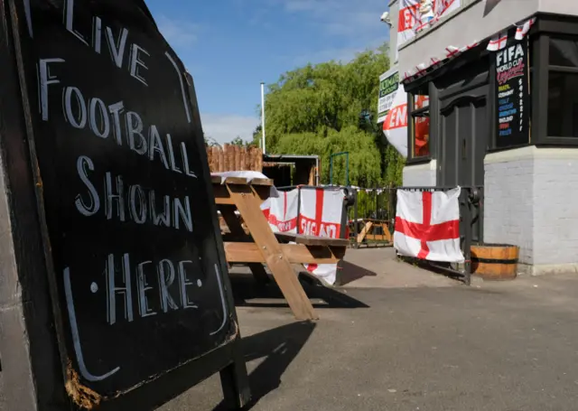 England pub