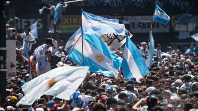 Fans in Argentina celebrating their 2022 World Cup win