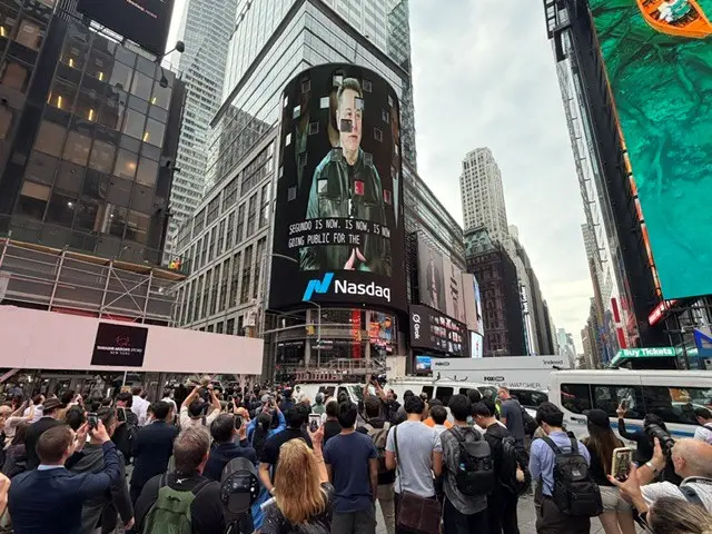 Crowds in Times Square