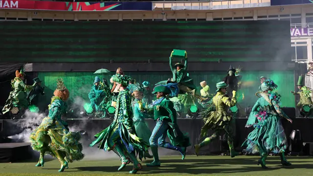 Cast of Wicked performing at Edgbaston