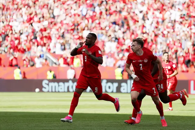 Cyle Larin #9 of Canada celebrates