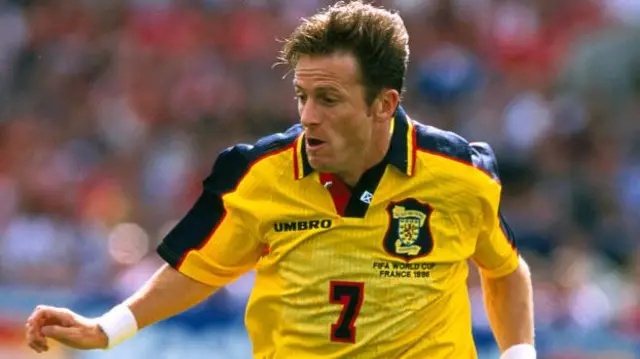 Kevin Gallagher playing for Scotland at the 1998 World Cup