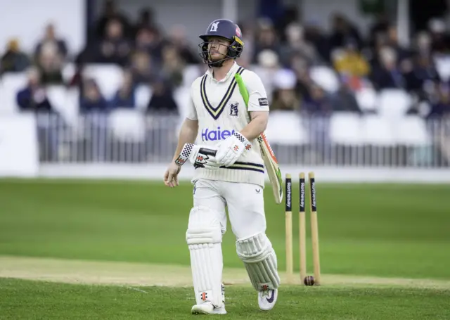 Warwickshire's Alex Davies is dismissed