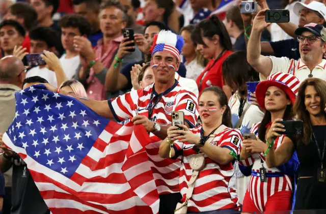USA fans