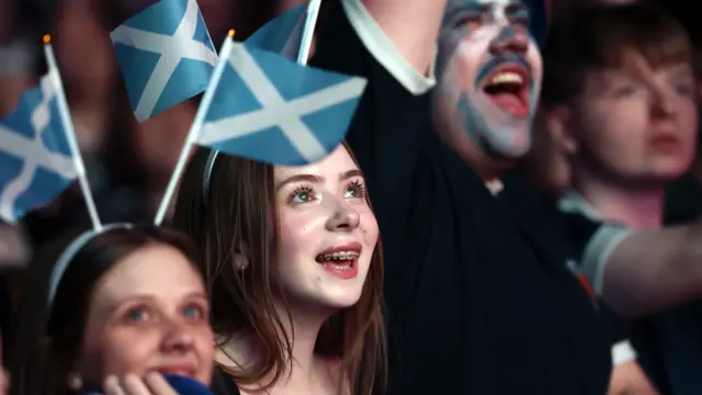 Scotland fans celebrate