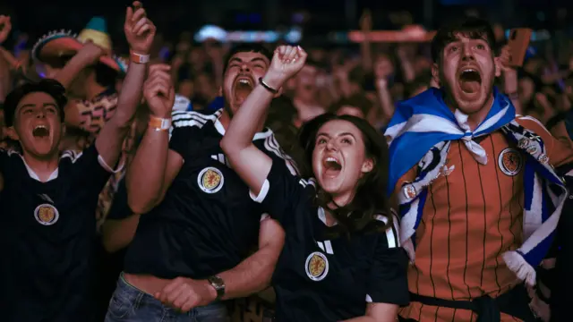 Scotland fans celebrate