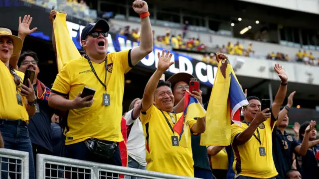 Ecuador fans before the match