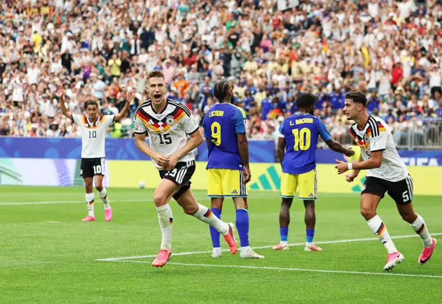 Nico Schlotterbeck #15 of Germany celebrates