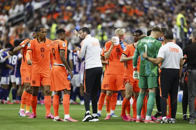Drinks break during the match between the Netherlands and Japan