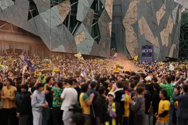 Australia fans celebrate