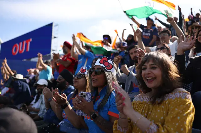 India fans