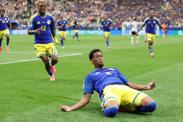 Curacao celebrate