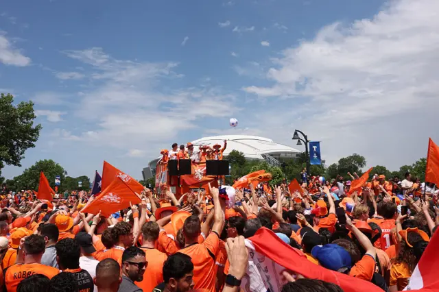 Netherlands fans