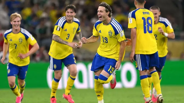 Mattias Svanberg #19 of Sweden celebrates scoring his team's fourth goal