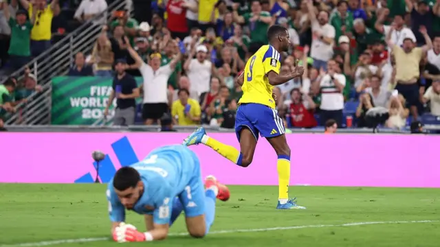 Alexander Isak celebrates scoring