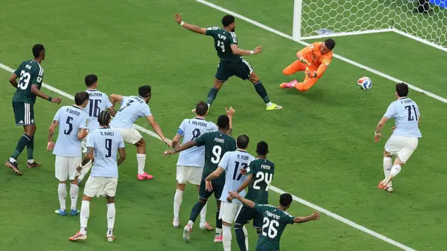 Abdulelah Al Amri scores