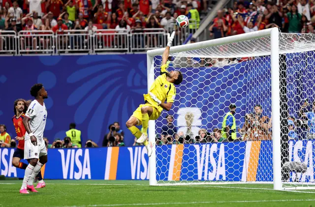 Vozinha #1 of Cabo Verde makes a save