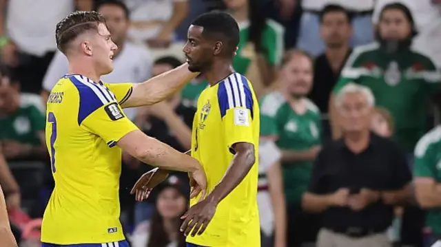 Alexander Isak and Viktor Gyokeres