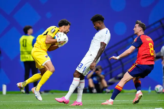 Vozinha of Cabo Verde in action