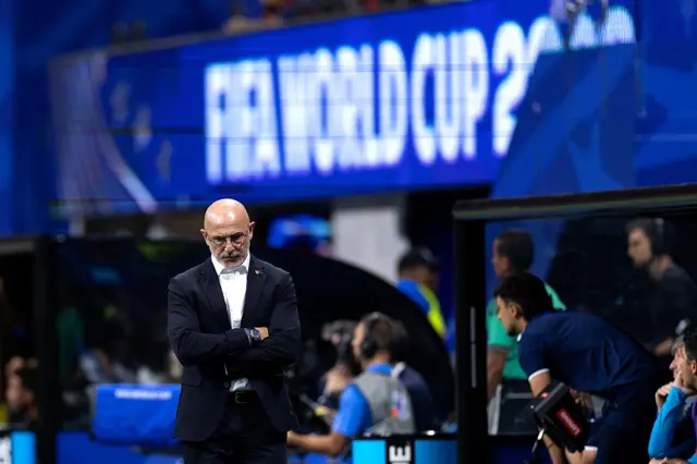 Coach Luis de la Fuente of Spain disappointed