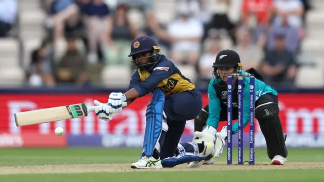 Nilakshi de Silva in action