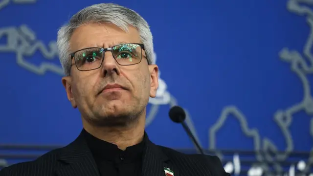 Esmail Baghaei Hamaneh, spokesperson of Foreign Ministry seen during his weekly press conference.