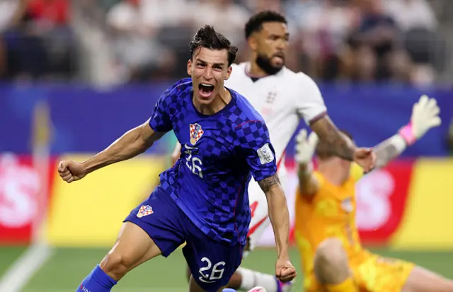 Petar Musa of Croatia celebrates