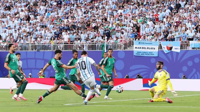 Lionel Messi scores an offside goal