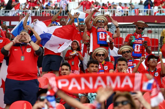 Panama fans