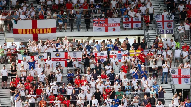 England fans