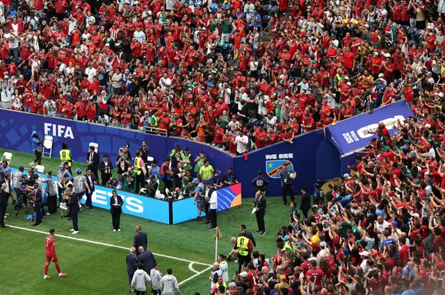 Cristiano Ronaldo walks off pitch