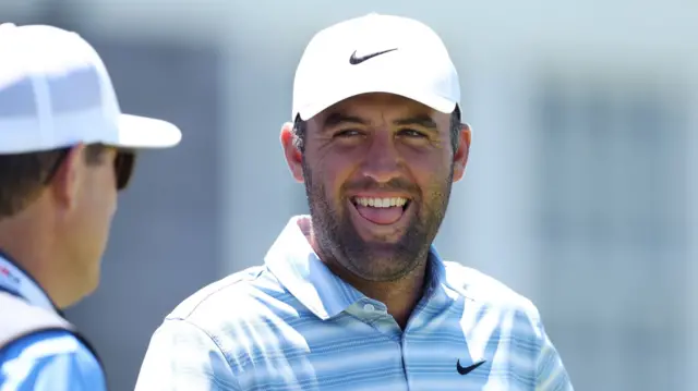 Serene Us Open Round One Live: Rory Mcilroy And Scottie Scheffler In Action - Follow Text, Updates And Scores Moment Photography Serene Us Open Round One Live: Rory Mcilroy And Scottie Scheffler In Action - Follow Text, Updates And Scores Moment Photography